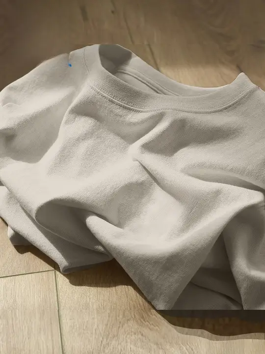 カジュアルなデザインの半袖Tシャツ【コットン100%・夏用・クラシックフィット】