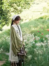 立襟長襦袢と褶裳の明制漢服【女性用・エレガントデザイン】