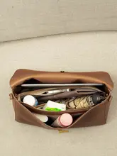 本革製 レディース ショルダーバッグ【通勤用・秋冬・斜め掛け】
