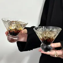 カクテルグラス コーヒーカップ ジュースグラス ドリンクグラス ガラス製 ラインストーンあしらい おしゃれ 家庭用 お酒