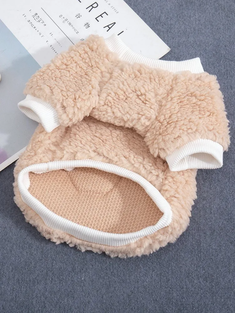 秋冬の散歩で犬が寒さに負けないよう、どんな保温服がおすすめ？