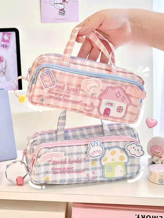 可愛らしいデザインの大容量二層刺繍ペンケース【文房具収納用・学生向け】