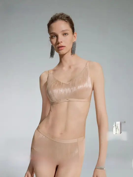 女性用ノンワイヤーキャミソールブラ【透けない薄カップ・涼感・夏用】（セットアップ対応）