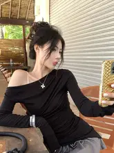 魅力的なデザイン！スリーブレス斜め肩長袖トップス【シンプルなフィット・洗練されたスタイル】