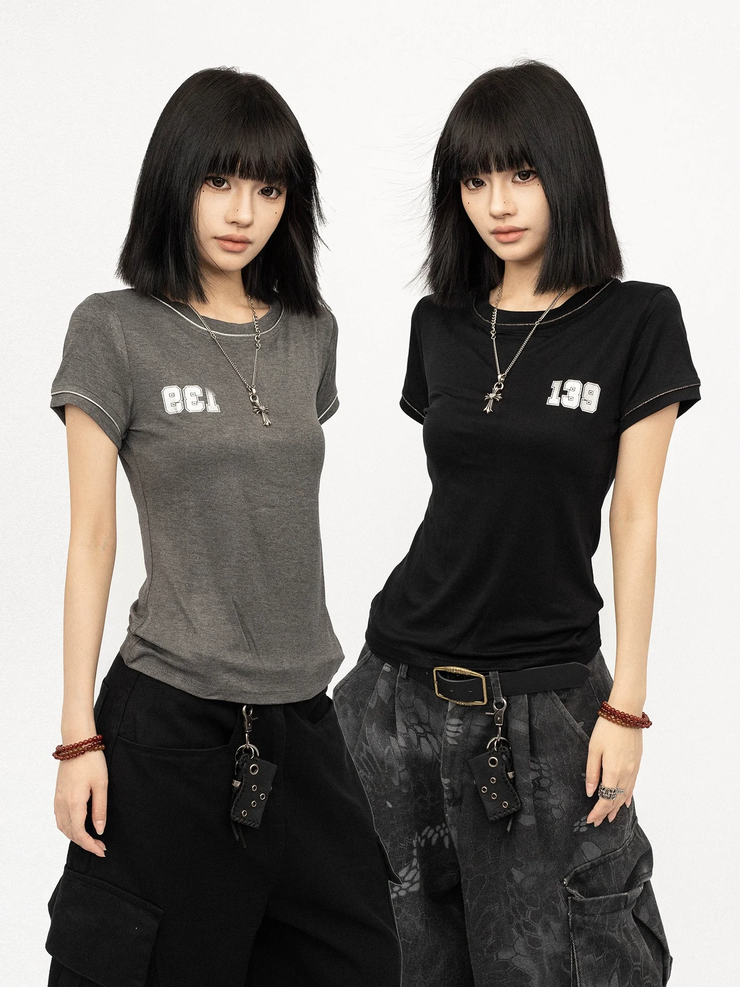 骨格ストレート tシャツはどう選ぶ？アメリカンレトロなブラックショルダーTが通勤と日常でどう活躍するのか