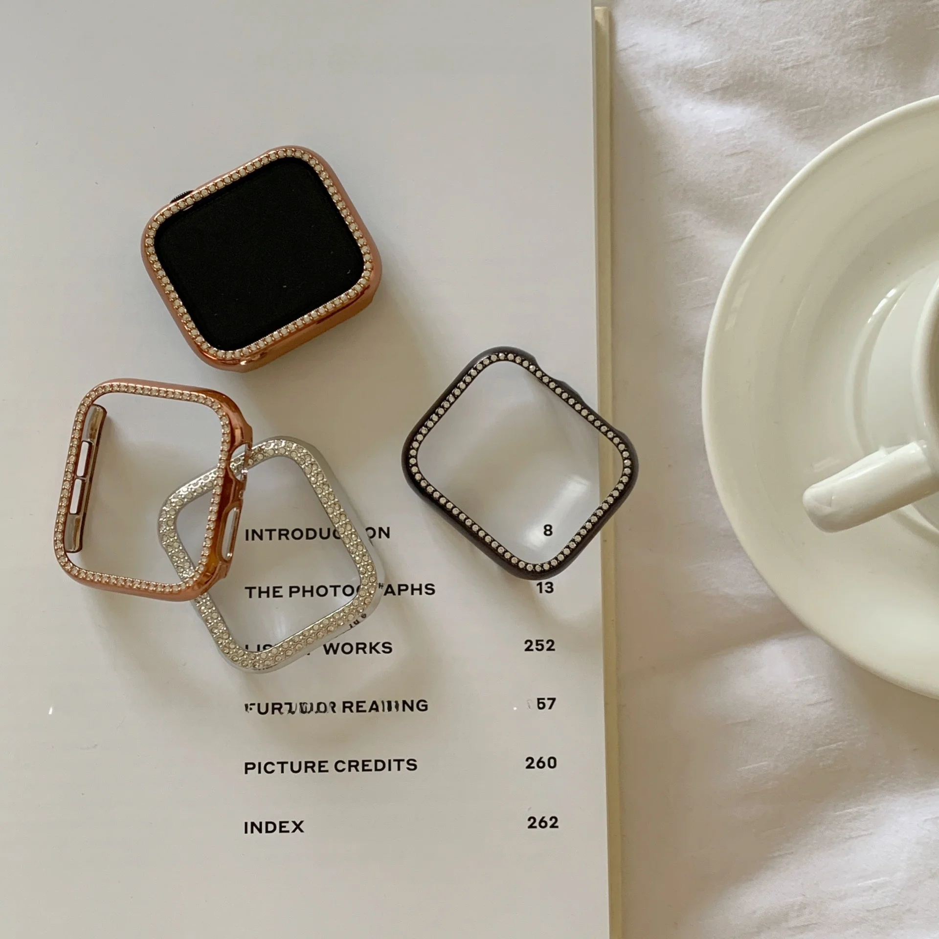 電镀加工のiWatch用保護ケース：ブリンブリンデザインモデル対応の実用性と適用範囲