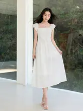 フレンチ刺繍入り白色ワンピース【フリル袖・リゾートスタイル・Aライン】