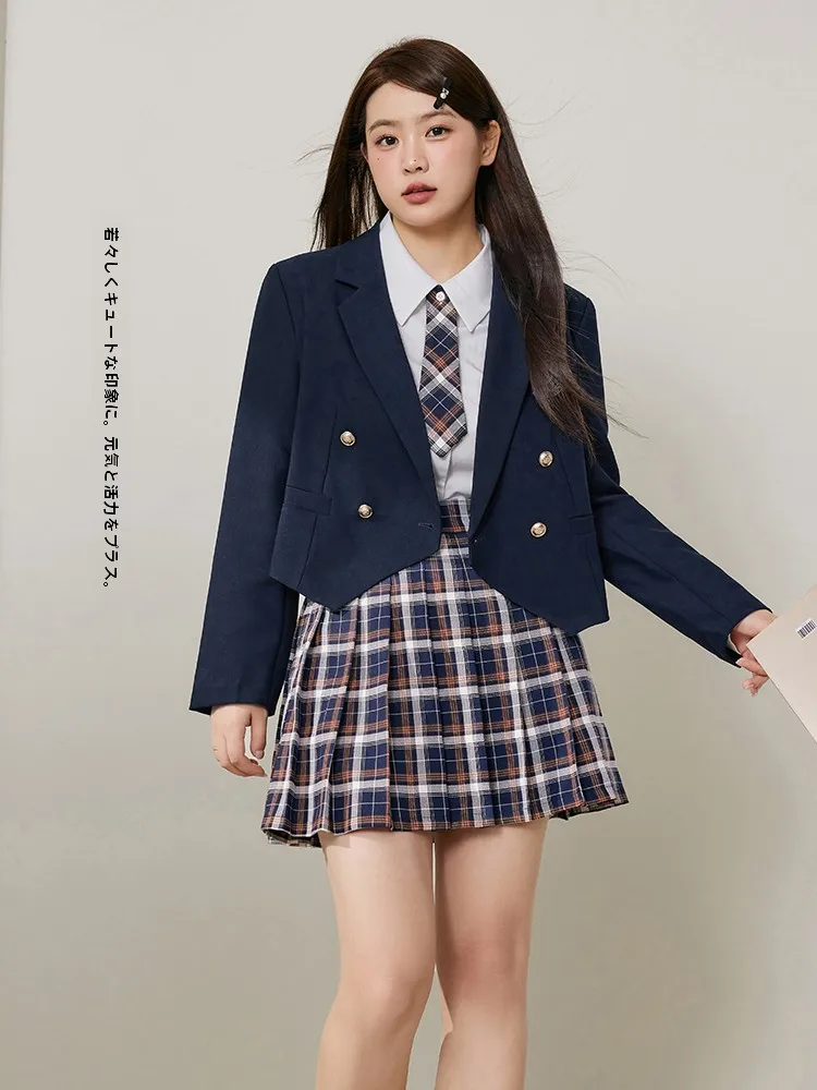 中古製服販売で迷うなら、今こそ「学院風スーツジャケット」を選ぶべき？