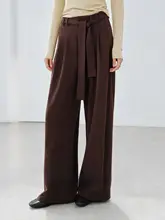 レトロデザインのパンツ【ハイウエスト・ワイドレッグ・ゆったりしたシルエット】
