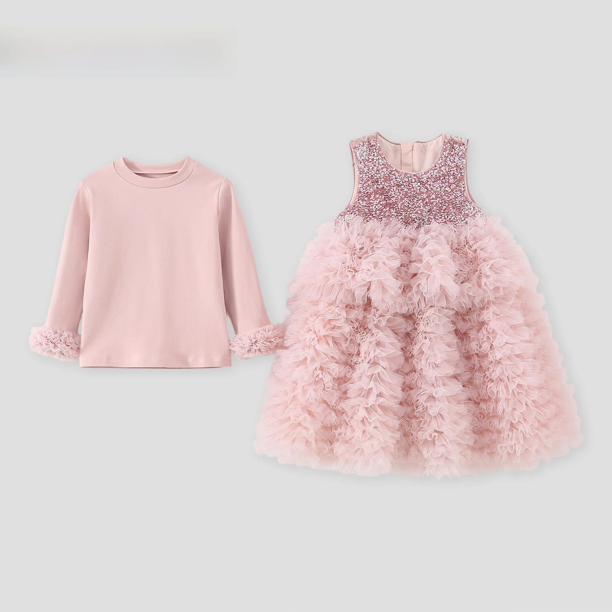 お食い初めの女の子服は、甘さと軽さのバランスが鍵！どう選ぶ？