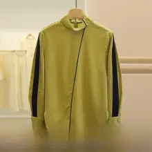 色使いが魅力的な立襟デザインのゆったりシャツ【カジュアルスタイル】