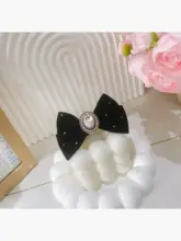 ペット用 ベロア リボン型ヘアクリップ【ビジュー付き・アンティークスタイル・小型犬用】
