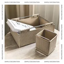 革製の収納バスケット【化粧品・小物整理用・デスク周りに最適・金属ハンドル付き】