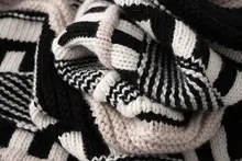 フェアアイル柄のニットセーター【100%純山羊绒・ラウンドネック・女性用】