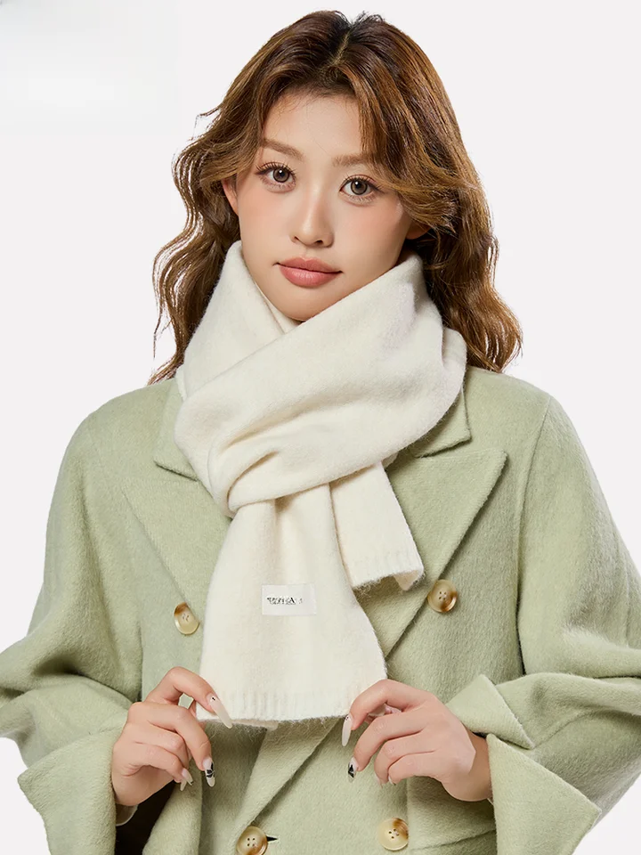 緑のニットスカーフ【秋冬用・保温・柔らか】