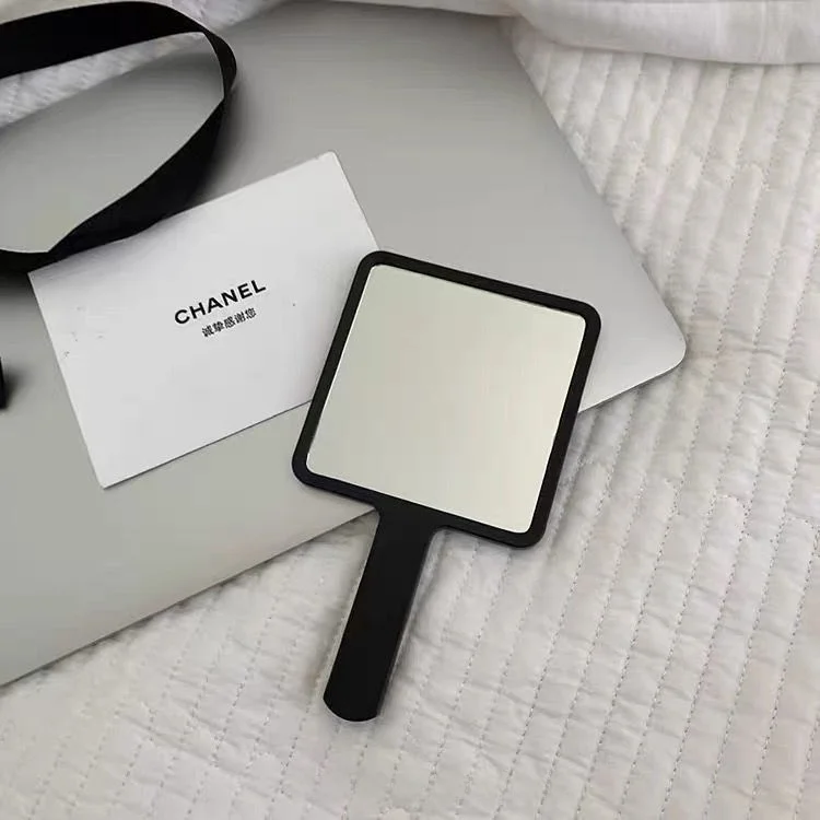 beautycamで写真を撮るコツは？韓国製のかわいい携帯用化粧鏡が美しさを引き出す秘密とは？