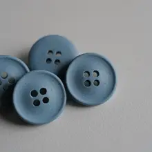 鳥卵風デザインの再生ポリエステル製ボタン【滑らかなマット仕上げ・二センチ】