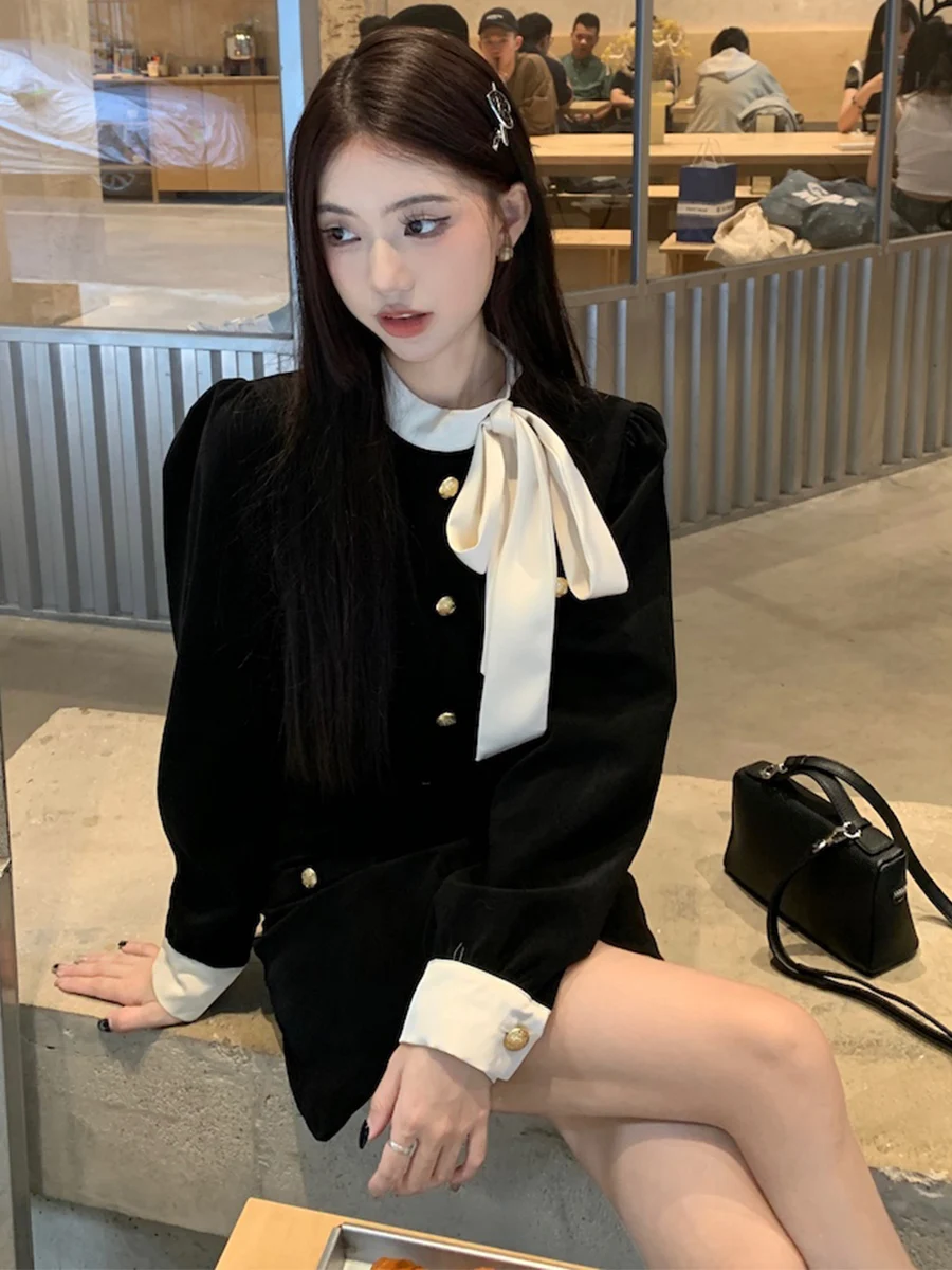 デート服 秋 20代 で迷わない、高級感とカジュアルを両立するワンピースは？