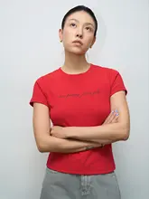 華やかなデザインのストレッチフィット半袖Tシャツ【バイカラー・プリント柄】