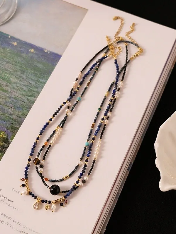 多色天然石ビーズネックレス：新中式スタイルのヴィンテージ感とパールのバランス