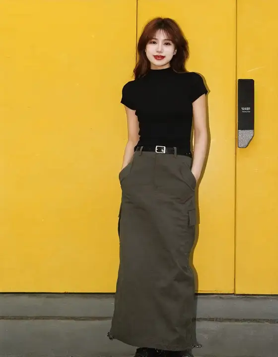 レディース 高弾性 ブラックハイネックTシャツ【半袖・シンプルデザイン・春秋用】