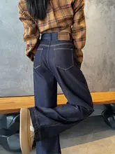深い青色のストレートデニムパンツ【ハイウエスト・スリムフィット・ワイドレッグ】