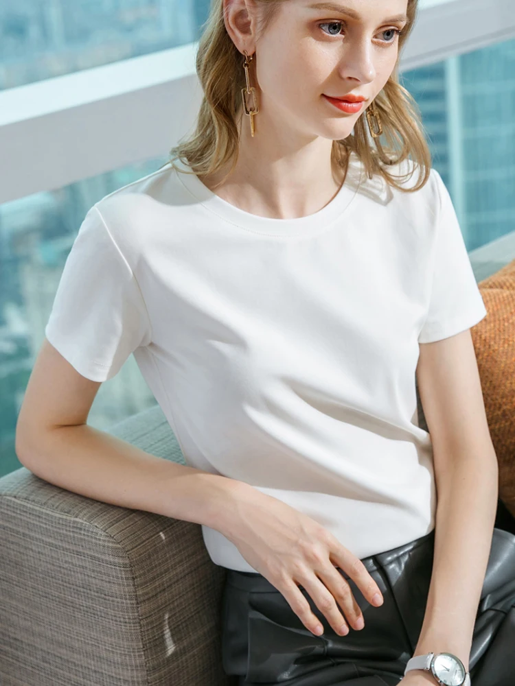 大人可愛い服 40代コーデの完全ガイド：バランスとシルエットの選び方