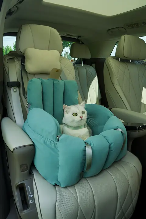 ペット用車載シート【犬猫兼用・中小型犬対応・安全設計】