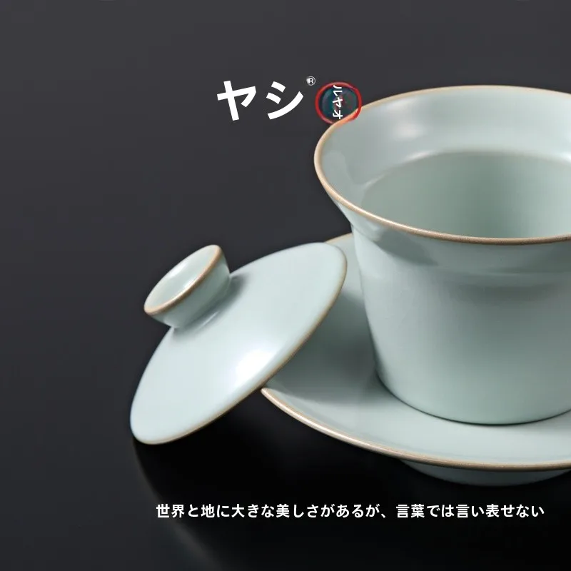 白ティー メンズは本当に必要？その本質と、毎日の暮らしにどう取り入れるか