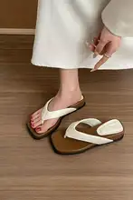 銀色厚底のフラットサンダル【防滑・夏用・女性用】（セットアップ対応）