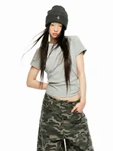 柔らかなタッチのデザインTシャツ【ラウンドネック・短袖・バンド付き】