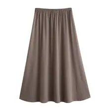 極上の柔らかさのハイエンド感と風格を感じる女性用春秋向けスリムフィットコーデ（セットアップ対応）