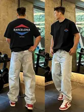 アメリカンストリートスタイルのデザイン半袖Tシャツ【重厚なコットン・若者向け・小さめネック】