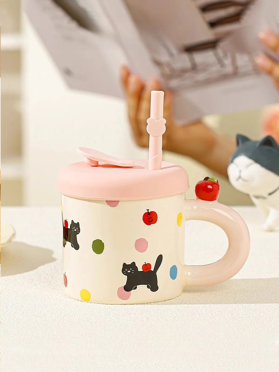 2歳の子どもにぴったりなコップは？おしゃれで割れない、安全で洗いやすいアイテムを選ぶには