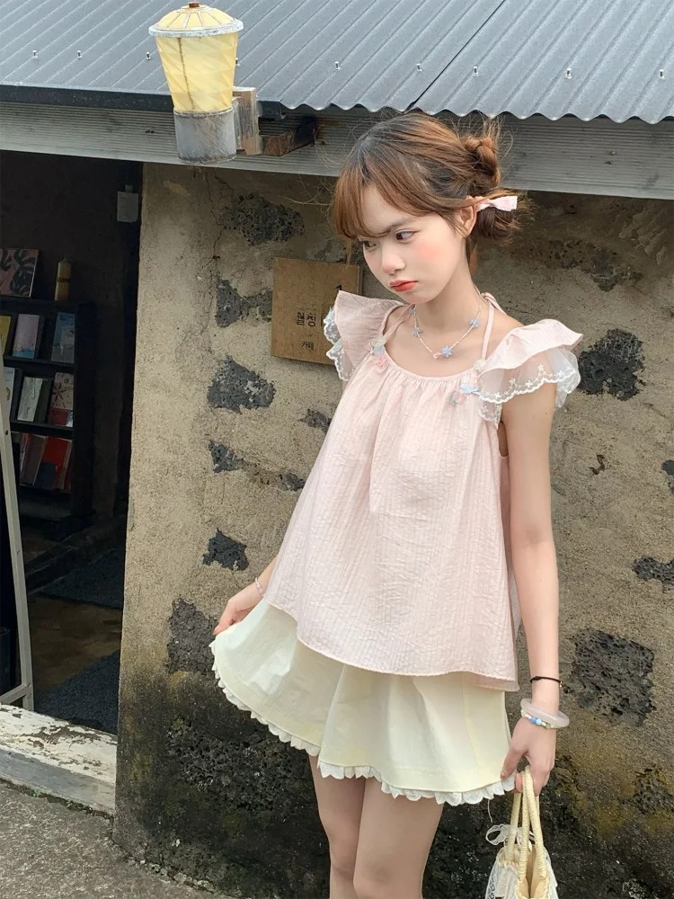 ピンクのフリーブ袖トップスと黄色のスカート【夏用・フルオープン対応】