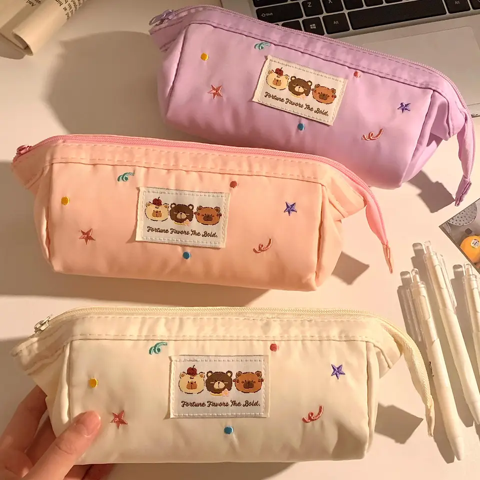 可愛らしいクマのペンケース【高容積・日本風・女子向け文房具】
