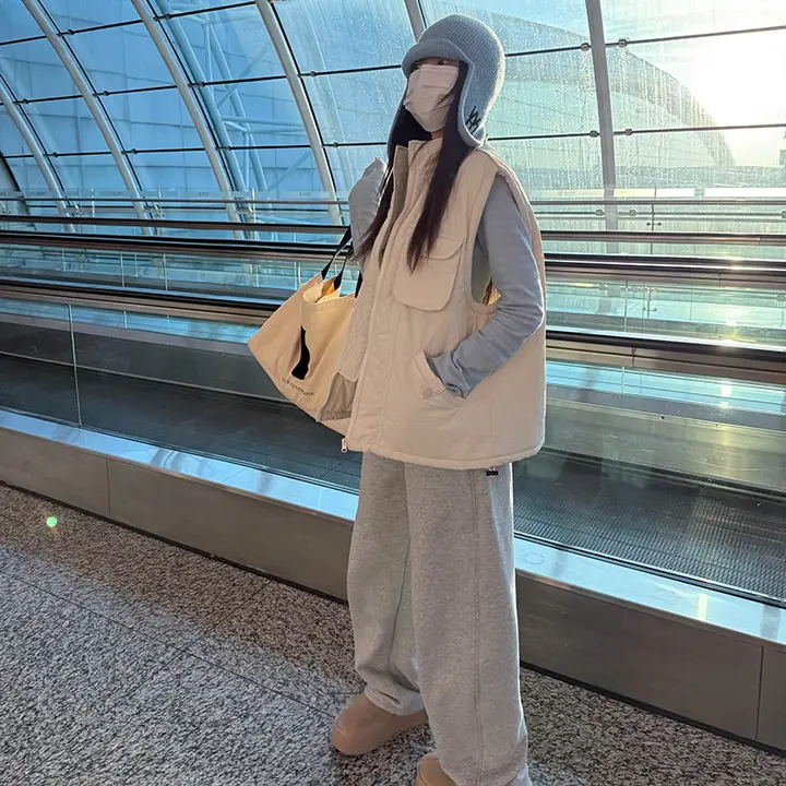抽绳デザインのスウェットパンツ【灰色・ストレート・ワイドレッグ・女性用】（セットアップ対応）