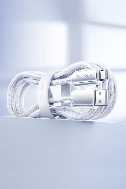 充電ケーブル 急速充電 車載 CarPlay対応 USB-C to Type-C iPhone 17 Pro Max iPhone 16 iPhone 15 iPad AirPods 4 対応