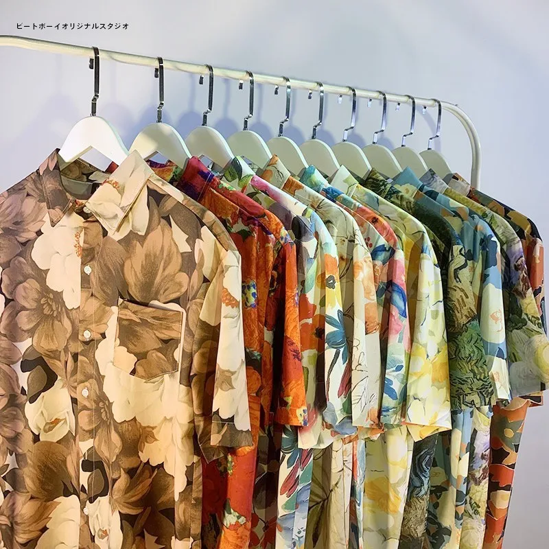 4月末に買える服の色選び方やブランドは？ヴィンテージ風油絵プリントシャツで春夏移行を彩る