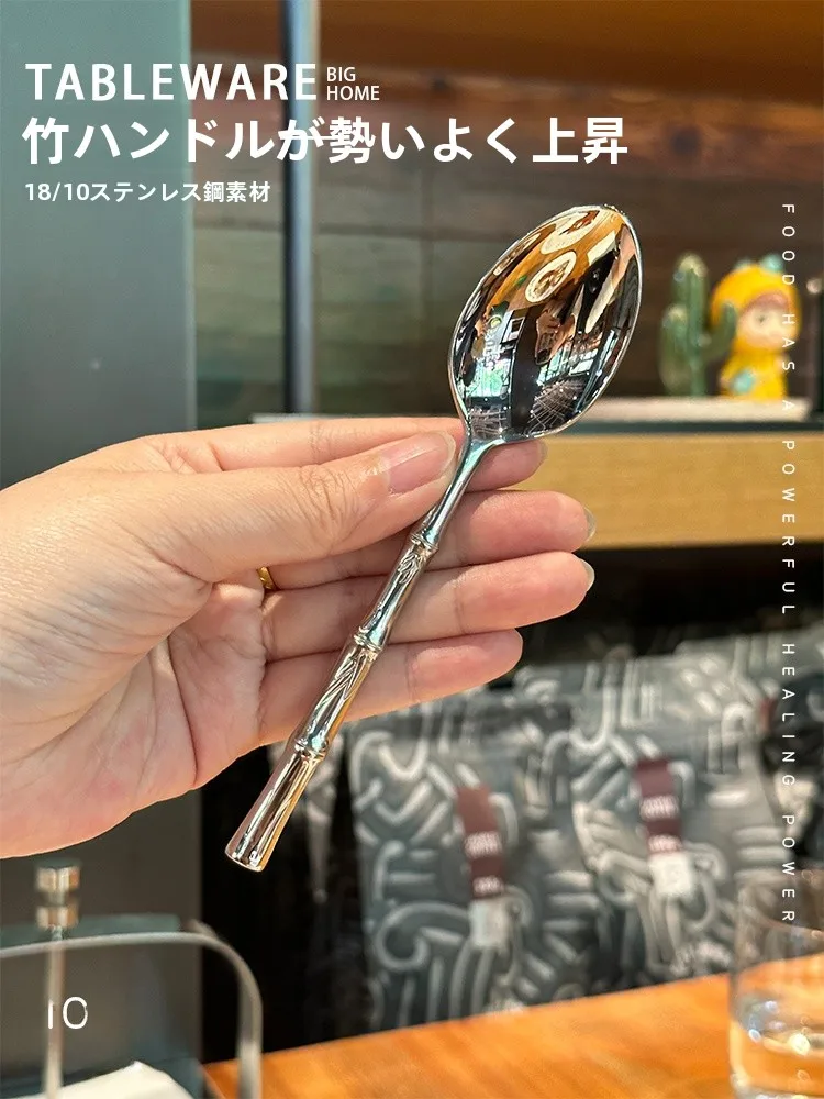 カトラリー 箸 とは？ステンレス製デザートスプーンの実用性と使い分け