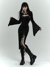 ゴシックスタイルのダークロングドレス【黒・ケープ付き・ハロウィンコスチューム】