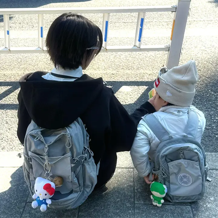 登山リュック 軽量アウトドア親子リュック