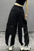 ストライプ配色デザインの薄手カーゴパンツ【ハイウエスト・ゆったりフィット・テーパード】（セットアップ対応）