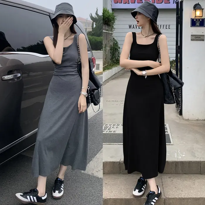 スクエアネックサスペンダーロングスカート、プリーツウエストデザイン