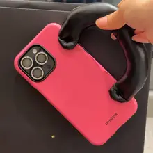 マグネット吸着式iPhone用ハンドストラップ付きケース【赤・高級感あるデザイン・完全保護】