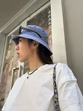 Cxxmagique 高級感ある春夏用コットン無地Tシャツ【デコンストラクションデザイン・切りっぱなしヘム】