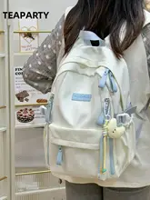 シンプルなデザインの大容量リュックサック【女子用・通学・旅行・高校生向け】