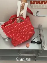 イチゴ柄 赤いドットキャンバストラベルバッグ【コットン製】