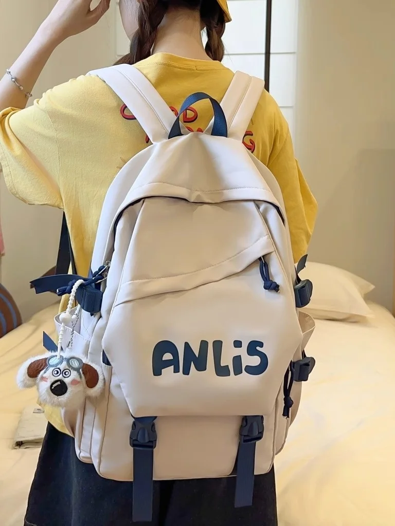 2泊3日の旅行で軽いリュックをどう選ぶ？大人の女性が実際使ってみたベストなアイテムとは