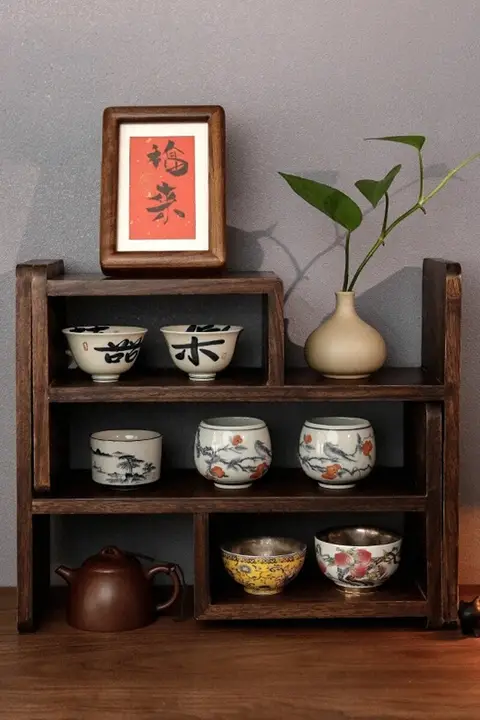 収納棚 茶器 ティーポット カップ 無垢材 組み合わせ